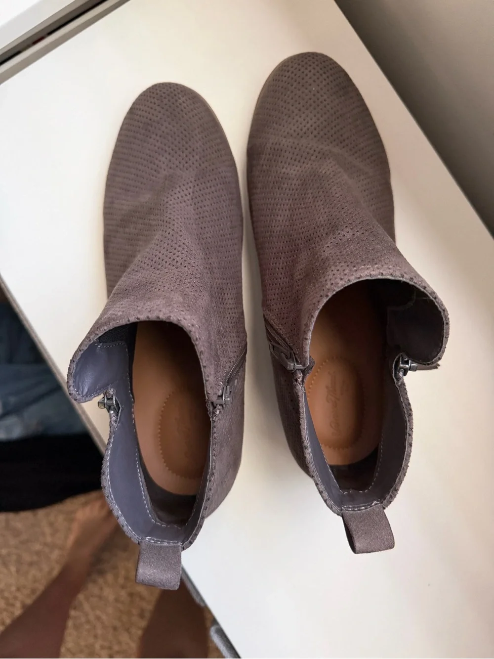 Universal Thread Women's Taupe Suede Ankle Boots - 8.5